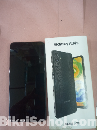 Samsung A04s